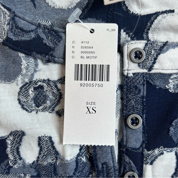 Anthropologie Pilcro XS Blue Floral Henley Shirt Textured Short Sleeve NWT - Picture 7 of 8